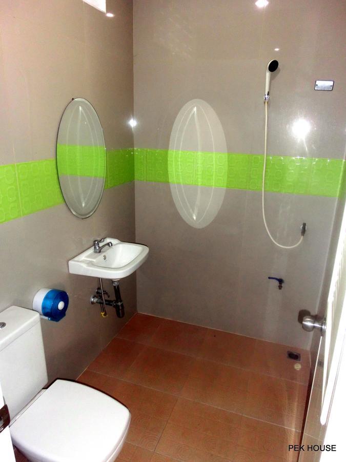 Pek House Apartment Phuket Екстериор снимка