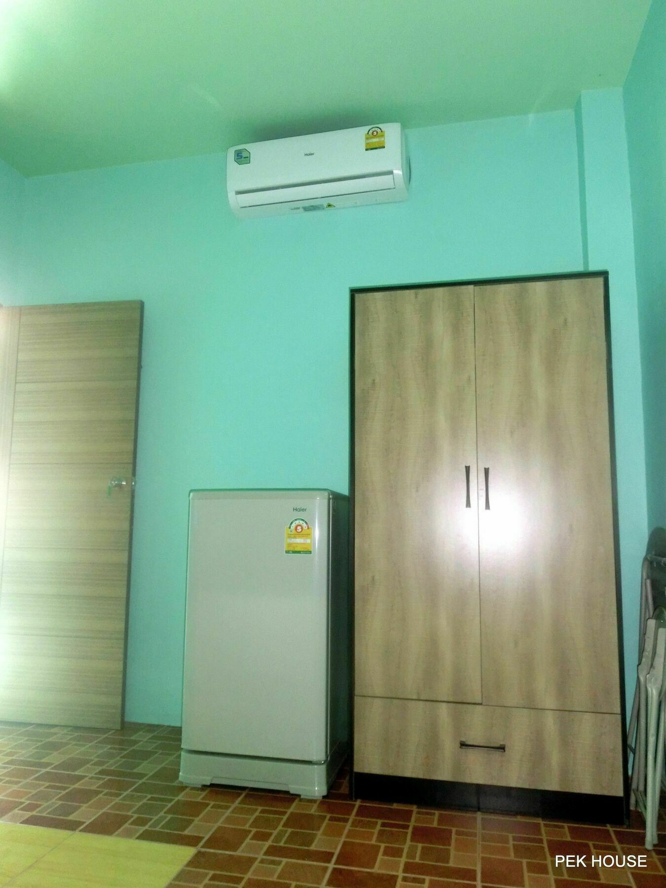 Pek House Apartment Phuket Екстериор снимка